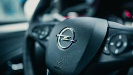 Nowy Opel Corsa GSi Line ma sportowy głośnik i trzy cylindry