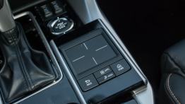 Mitsubishi Eclipse Cross – walka z dziedzictwem