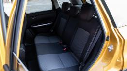 Nowe Suzuki Vitara – trzy cylindry i litr pojemności w sporym crossoverze wystarczą?