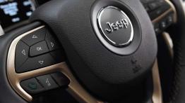 Jeep Grand Cherokee - odświeżony lider