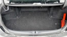 Lexus GS 450h - luksus przez duże L