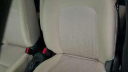 Zielony szaraczek - Nissan Micra