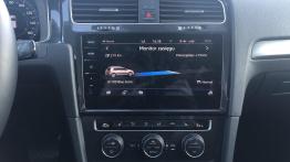 Volkswagen e-Golf - galeria redakcyjna - konsola ?rodkowa