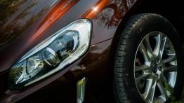 Volvo XC60 Facelifting 2.0 D4 181KM - galeria redakcyjna - lewy przedni reflektor - wyłączony