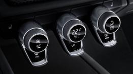 Audi R8 II V10 plus (2015) - panel sterowania wentylacją i nawiewem