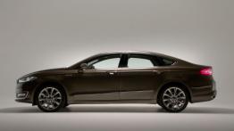 Ford Vignale Mondeo Sedan (2015) - lewy bok