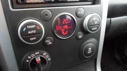 Suzuki Grand Vitara II SUV 5d Facelifting 2012 2.4 VVT 169KM - galeria redakcyjna - panel sterowania