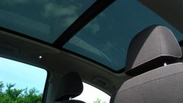 Volkswagen Golf VII Sportsvan - galeria redakcyjna - szyberdach od wewnątrz - widok z tyłu