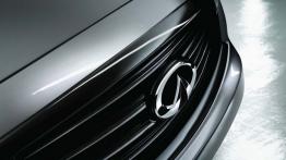 Infiniti QX70 (2014) - logo