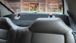 Audi Quattro 2.1 20V Turbo 306KM - galeria redakcyjna - zagłówki na tylnych fotelach