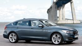 BMW Gran Turismo - prawy bok