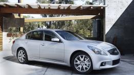 Infiniti G37 Sedan FL - prawy bok