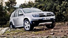 Dacia Duster - widok z przodu