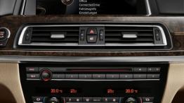 BMW serii 7 F01 Facelifting - konsola środkowa