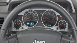 Jeep Compass - deska rozdzielcza