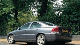 Volvo S60 - lewy bok