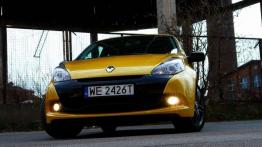 "Męska rzecz" - Renault Clio