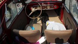 &quot;Myszy&quot; na krakowskim Rynku, czyli Topolino Autoclub Italia w Polsce - Fiat 500