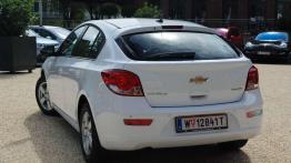 Europa kocha hatchbacki - Chevrolet Cruze 5d