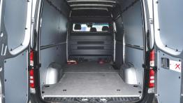 Mercedes Sprinter - bezpieczeństwo i komfort w trasie