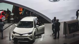 Geneva International Motor Show 2016 - auta seryjne (cz.2)