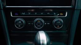 Volkswagen Golf Alltrack 2.0 TDI 184 KM - galeria redakcyjna (2) - inny element panelu przedniego