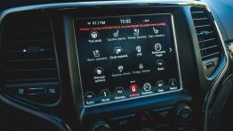 Jeep Grand Cherokee Trackhawk - galeria redakcyjna - ekran systemu multimedialnego