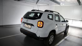 Dacia Duster 1.5 dCi 90 KM - galeria redakcyjna - widok z tyłu