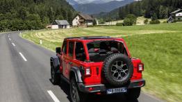  Jeep Wrangler Rubicon Unlimited (2018) - widok z tyłu