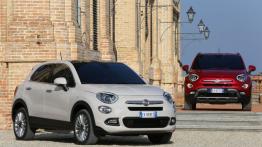 Fiat 500X Lounge (2015) - prawy bok