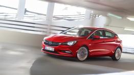Opel Astra K Hatchback 5d (2016) - lewy bok