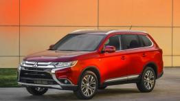 Mitsubishi Outlander III Facelifting (2016) - wersja amerykańska - lewy bok