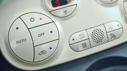 Fiat 126p & Nowy Fiat 500 - galeria redakcyjna - konsola środkowa