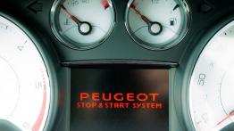 Peugeot 308 SW Facelifting 1.6 e-HDI FAP STT 112KM - galeria redakcyjna - komputer pokładowy