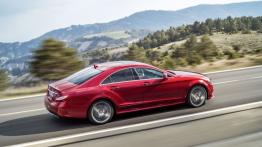 Mercedes CLS 500 4MATIC C218 Facelifting (2015) - widok z tyłu