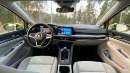 Volkswagen Golf ViiI - galeria redakcyjna - widok ogólny wn?trza z przodu