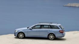 Mercedes E 350 CDI 4MATIC W212 kombi - lewy bok