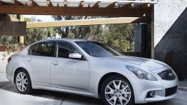 Infiniti G37 Sedan FL - prawy bok