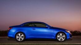 Lexus IS II Cabrio - prawy bok