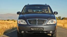 Ssangyong Rodius 2007 - widok z przodu