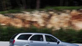 Lancia Lybra - prawy bok