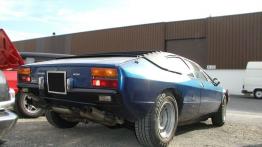 Lamborghini Uracco - widok z tyłu