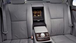 Mercedes Klasa S 2005 - tylna kanapa