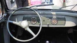 &quot;Myszy&quot; na krakowskim Rynku, czyli Topolino Autoclub Italia w Polsce - Fiat 500