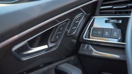Audi Q7 facelifting ? pierwsza jazda - panel sterowania pod kierownic±