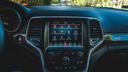 Jeep Grand Cherokee Trackhawk - galeria redakcyjna - ekran systemu multimedialnego