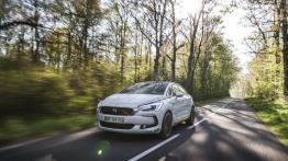 DS 5 Facelifting (2015) - widok z przodu