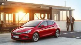 Opel Astra K Hatchback 5d (2016) - lewy bok