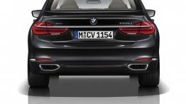 BMW serii 7 G12 750Li xDrive (2016) - tył - reflektory wyłączone