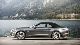 Ford Mustang VI Cabrio GT (2015) - wersja europejska - lewy bok